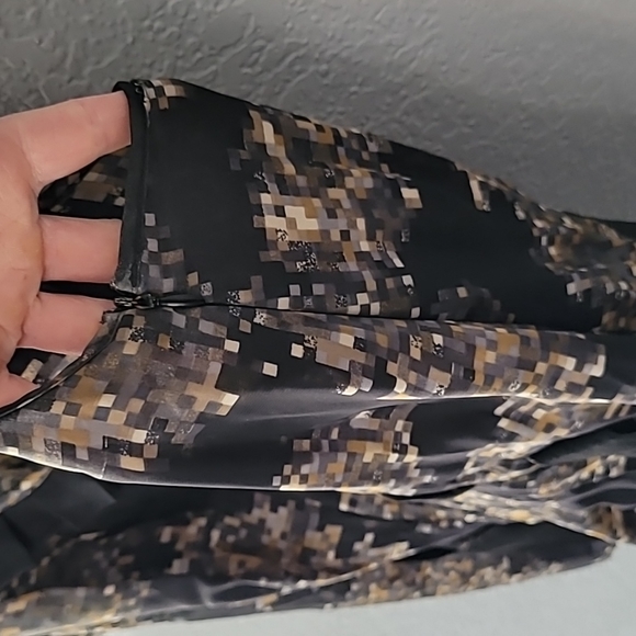 Blouse - Picture 5 of 6